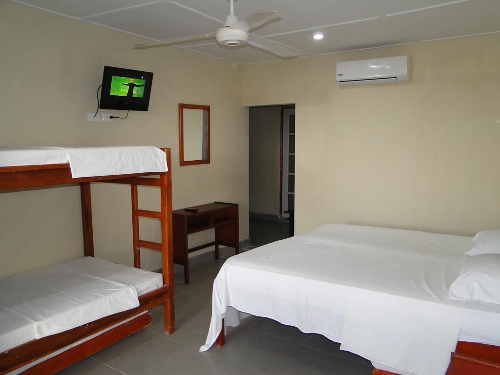 Hotel Nitana Coveñas Eksteriør bilde