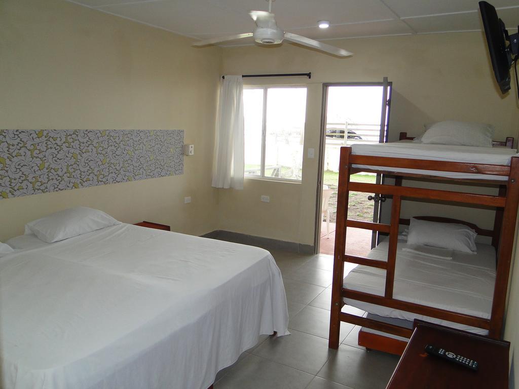 Hotel Nitana Coveñas Eksteriør bilde