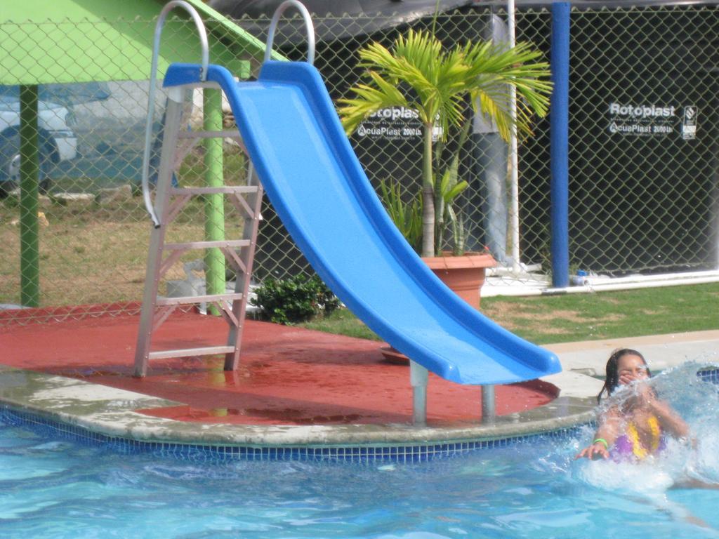 Hotel Nitana Coveñas Eksteriør bilde