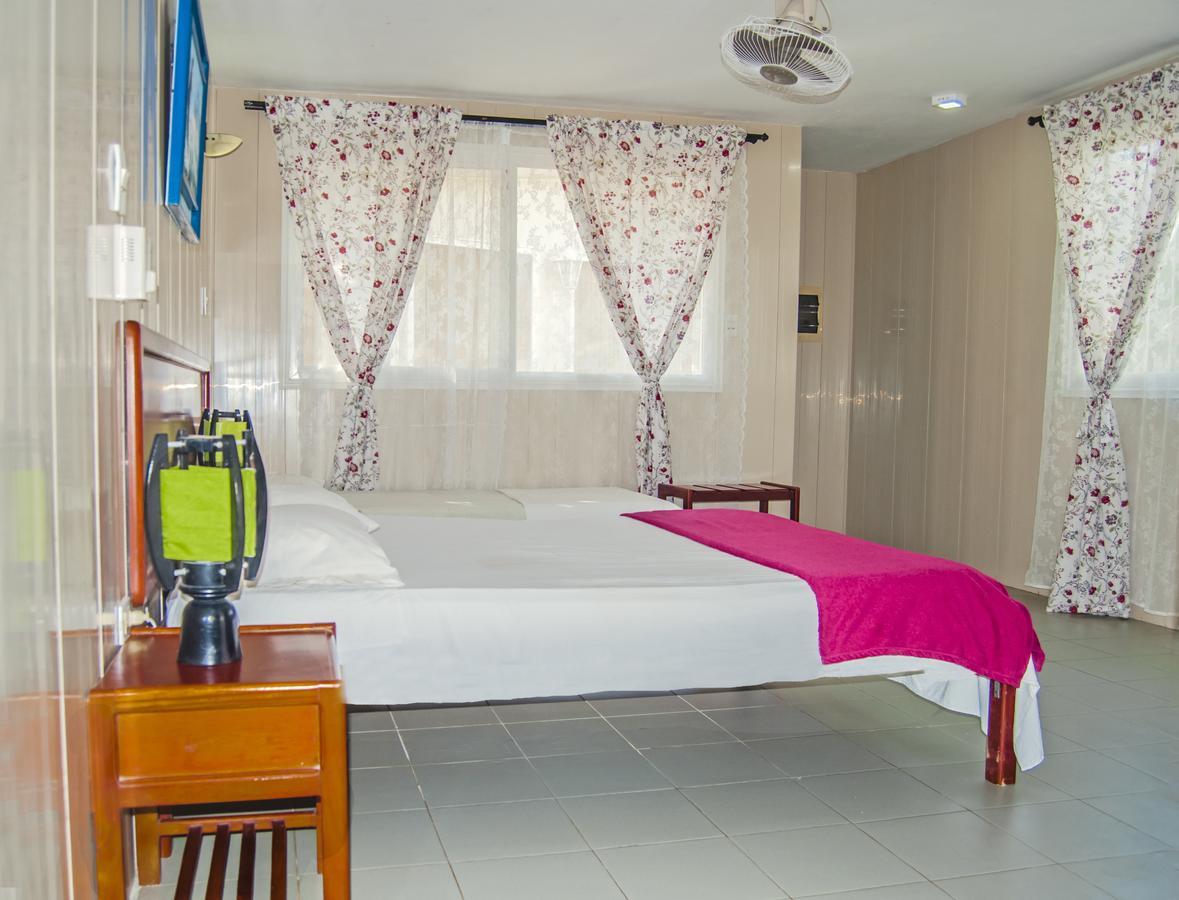 Hotel Nitana Coveñas Eksteriør bilde
