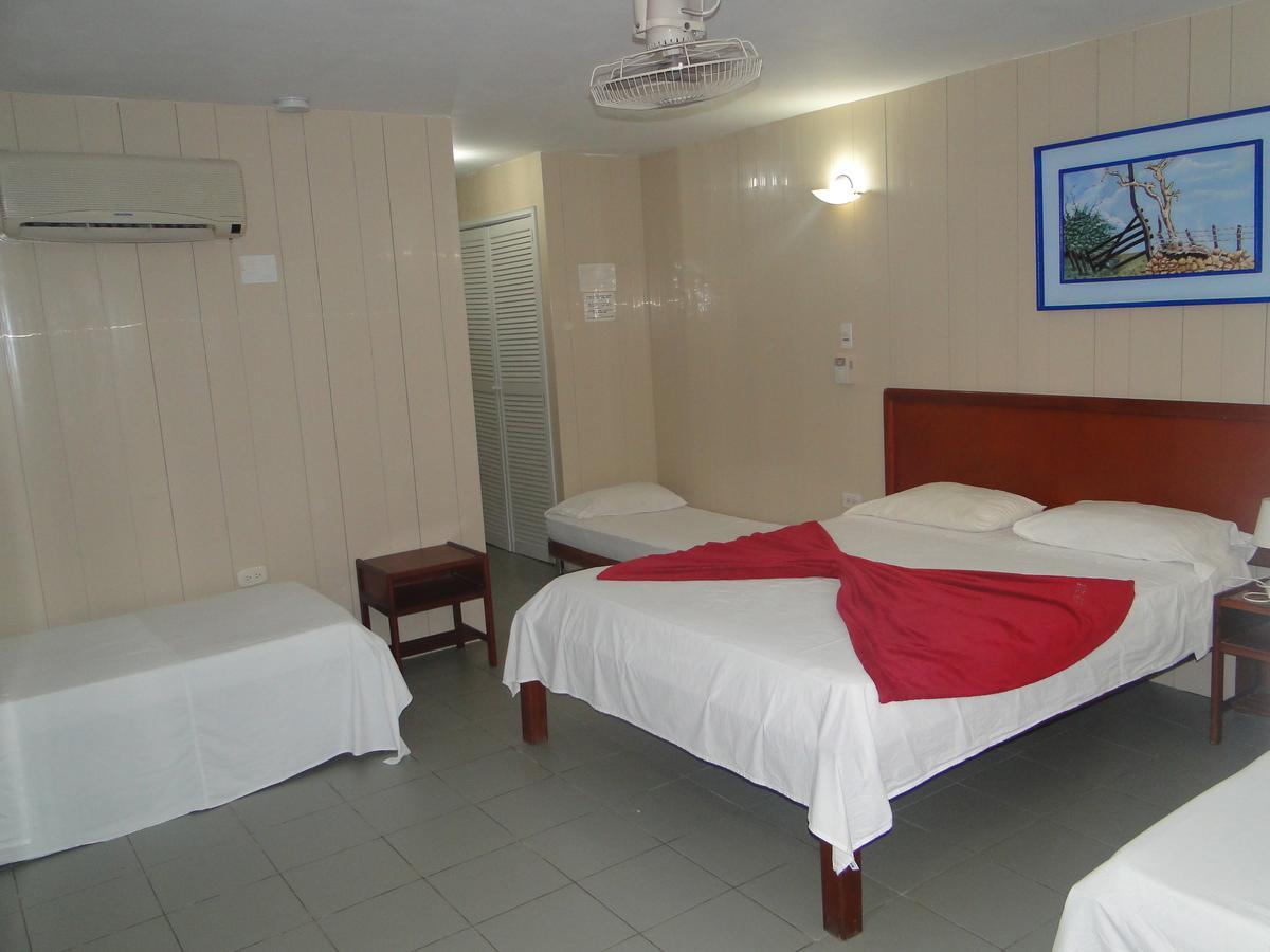 Hotel Nitana Coveñas Eksteriør bilde